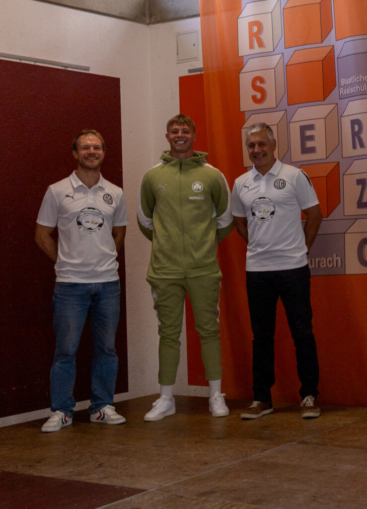 Florian Hellstern zu Gast an der Realschule Herzogenaurach